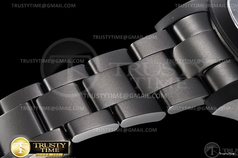 1025 ROLMIL030B – Milgauss Sustainable 1000